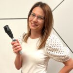 Alicja prowadząca szkolenia dla specjalistów optometrii
